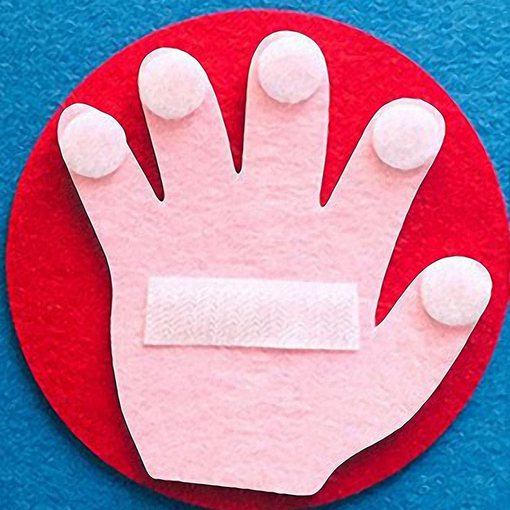 Handmade Felt Fingers and Numbers Math Toy